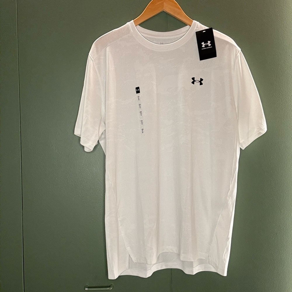 Under Armour Men's White T-Shirt